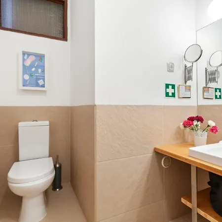 Modern & Bright 2-bedroom W/balcony In Apartamento *